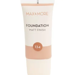 Max & More Matt Finish Foundation^ Make-Up